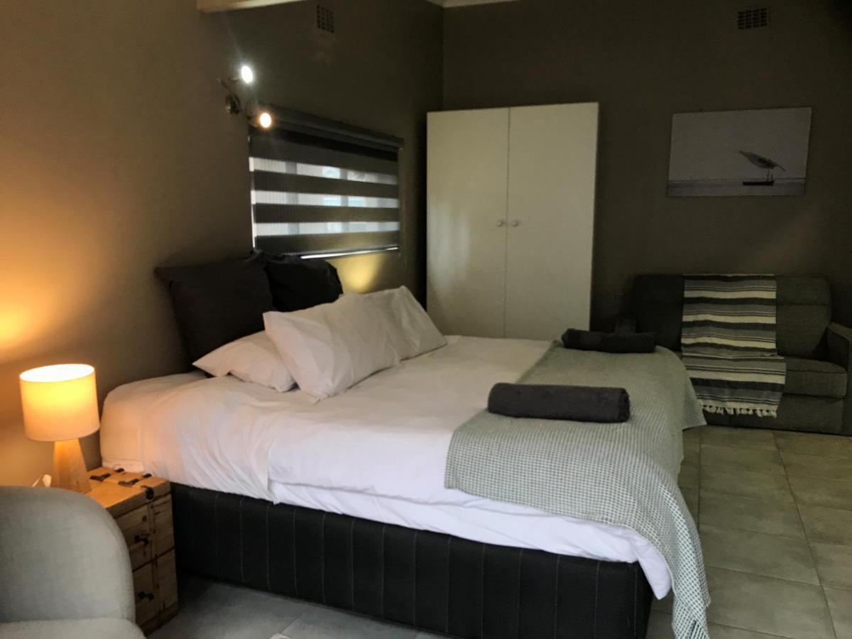Aluve Guesthouse Йоханесбург Екстериор снимка