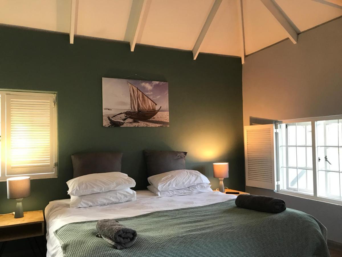 Aluve Guesthouse Йоханесбург Екстериор снимка