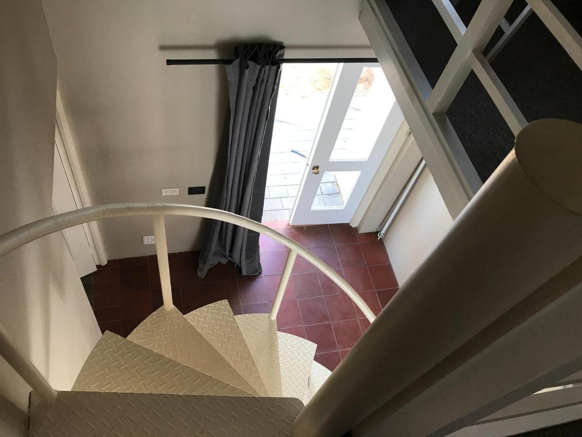 Aluve Guesthouse Йоханесбург Екстериор снимка