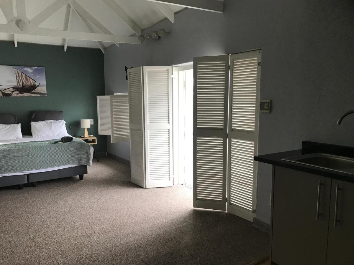 Aluve Guesthouse Йоханесбург Екстериор снимка